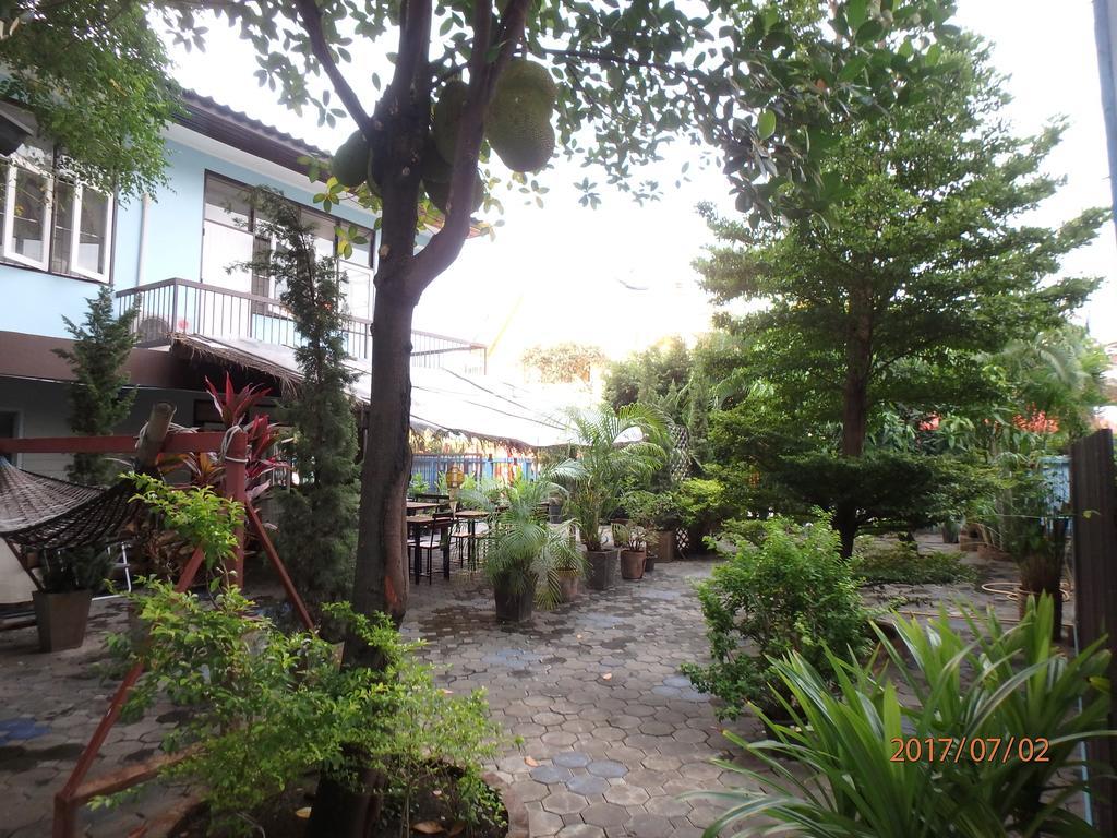 The Blue14 House Chiang Mai Apartment Exterior foto
